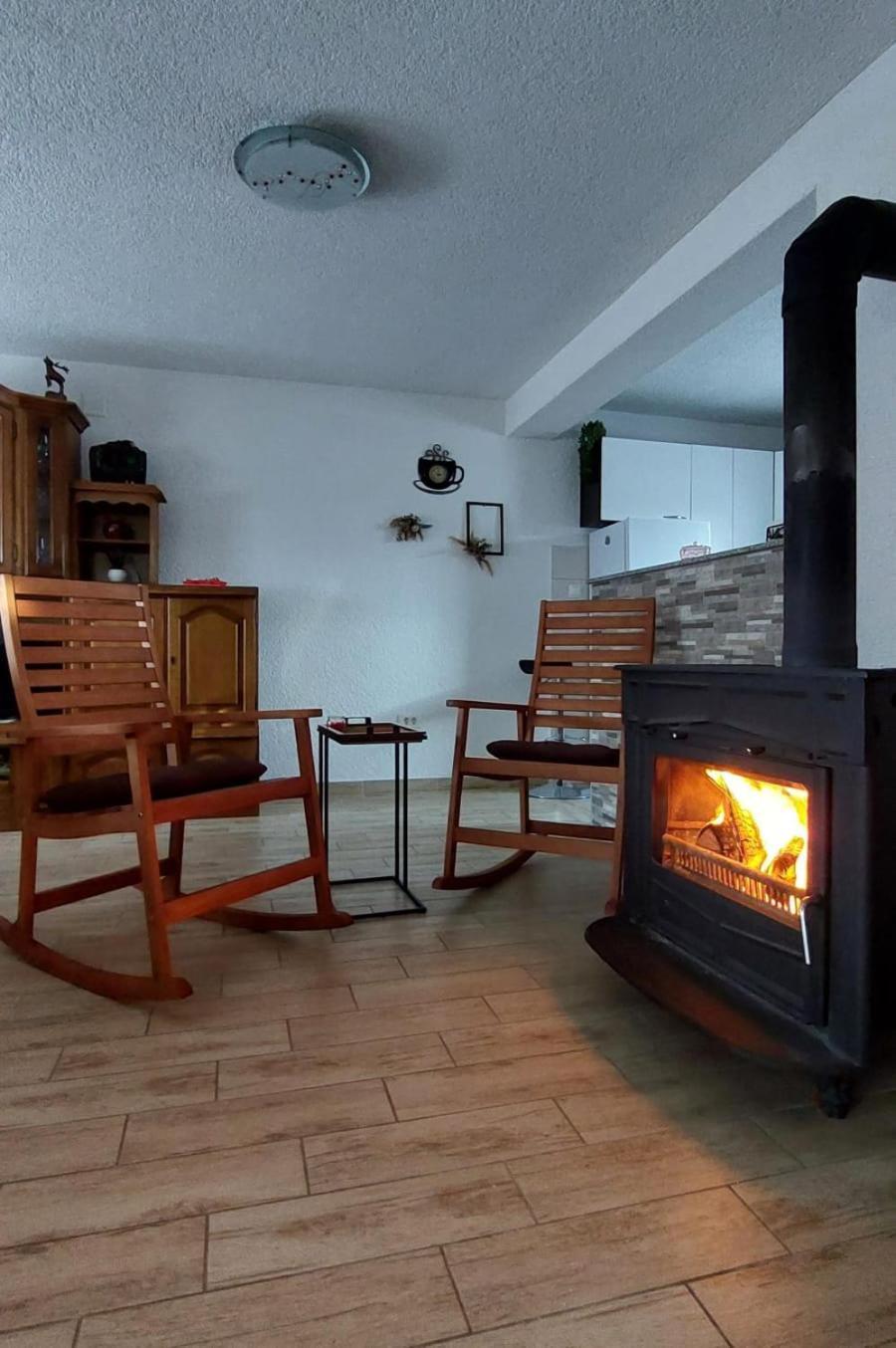 Kuca Za Odmor Boki Villa Gospic Ngoại thất bức ảnh