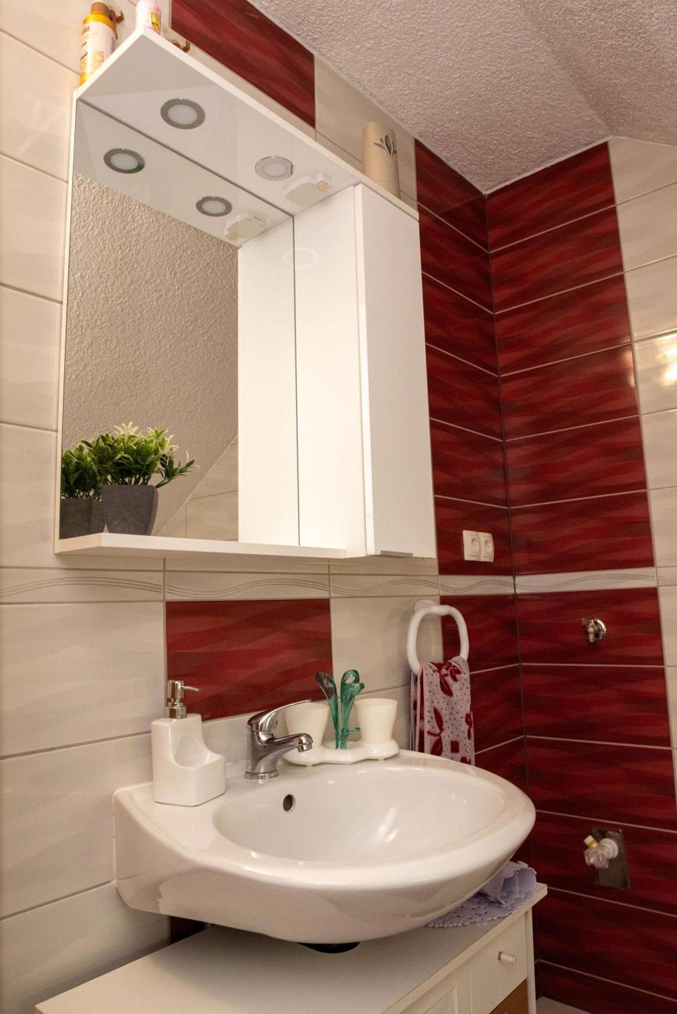 Kuca Za Odmor Boki Villa Gospic Ngoại thất bức ảnh