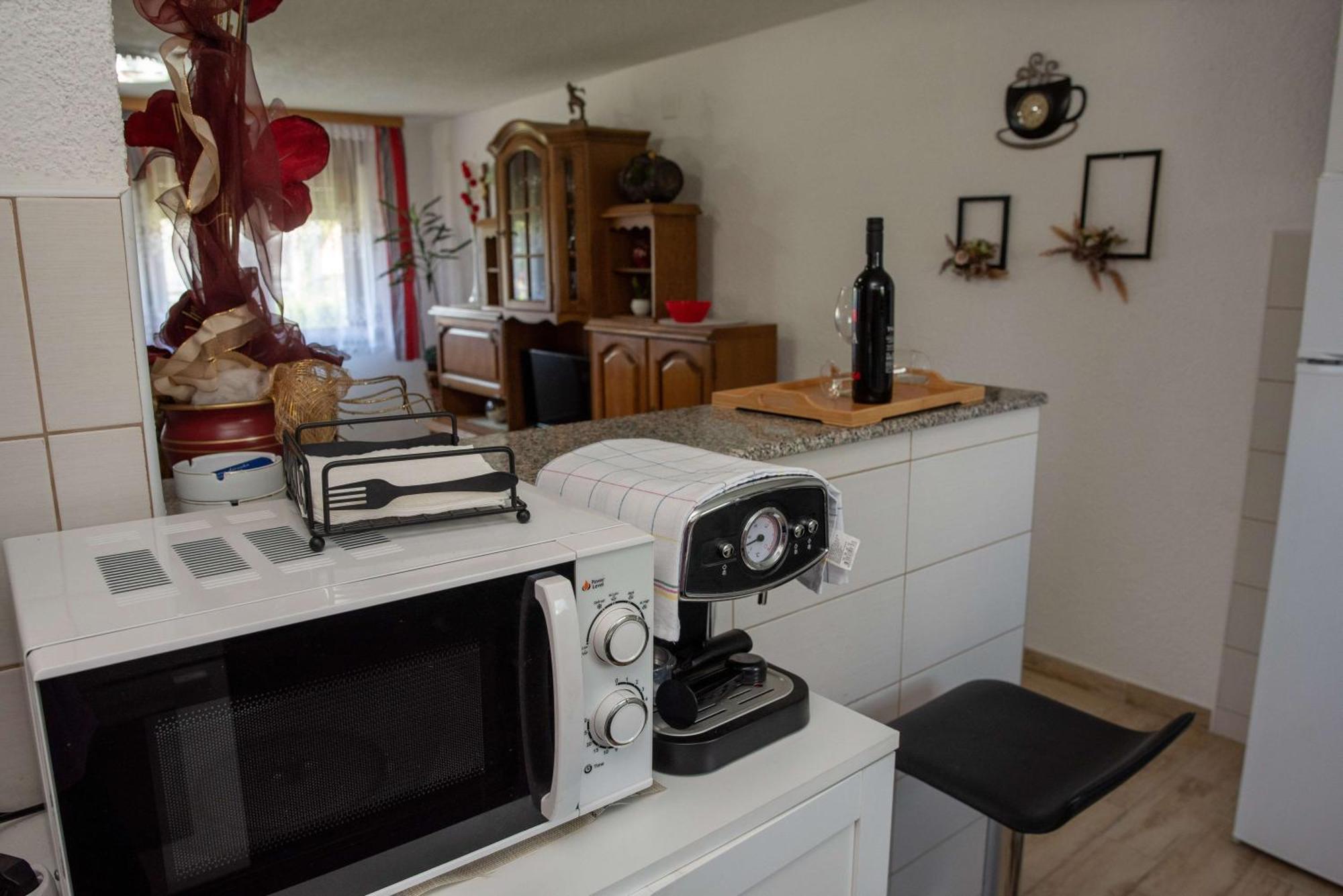 Kuca Za Odmor Boki Villa Gospic Ngoại thất bức ảnh