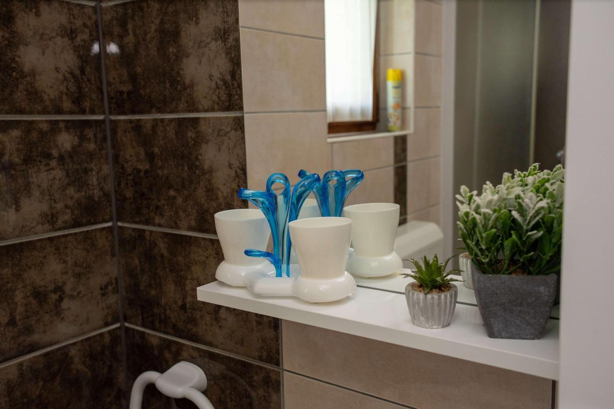 Kuca Za Odmor Boki Villa Gospic Ngoại thất bức ảnh