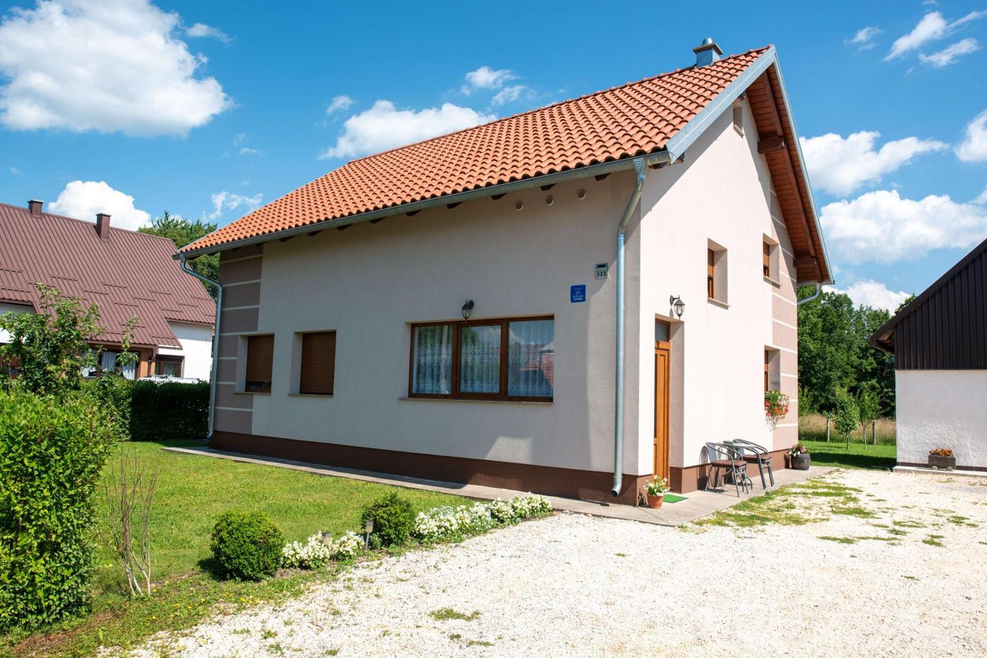 Kuca Za Odmor Boki Villa Gospic Ngoại thất bức ảnh